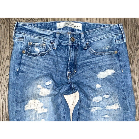 Abercrombie & Fitch Destroyed & Mended 100% Cotton Skinny Jeans Size 0 - Picture 2 of 4